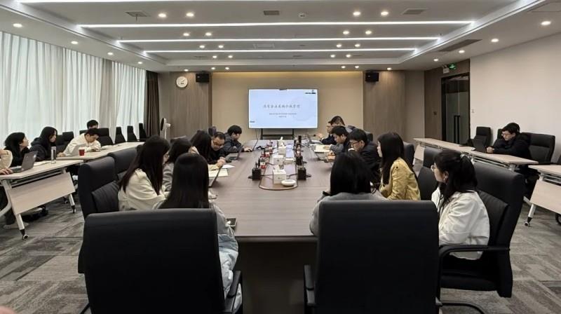 湘军麓和所李斌全律师受邀为湖南省征信有限公司开展“国有企业采购合规管理”专题培训｜千所联千企